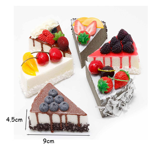 Modèle de gâteau factice en plastique écologique avec motif de fruits pour la décoration de fête de Thanksgiving - Product Image 5