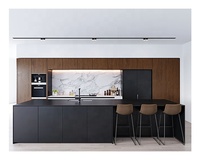 Armoire de cuisine modulaire étanche pour villa, îlot de particules contreplaqué pvc placage tiroir coulissant mural