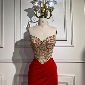 Abito da Sera Rosso Senza Spalline a Sirena con Perline Serene Hill LA71731, Vestito Sexy con Spacco per Passerella - Product Image 6