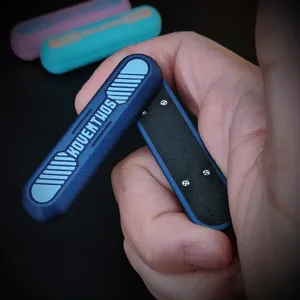 Taffu EDC - Juguete de Descompresión Magnético Ilimitado, Tira Luminosa Portátil de 7 Segmentos, de Plástico - Product Image 5