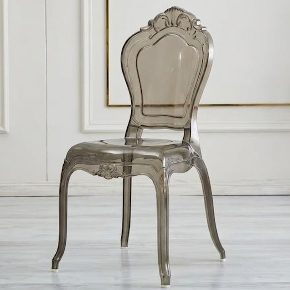 gris fumé