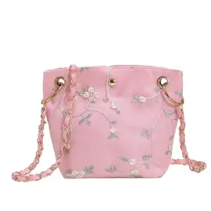 Embroidered Spring Summer Fairy Bag Women'S Fashionable Large Capacity Messenger Bag Lace Bucket Metal Chain PU Bag