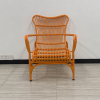 Fauteuil en rotin PE avec structure en aluminium pour les espaces de loisirs des patios, des complexes hôteliers et des villas