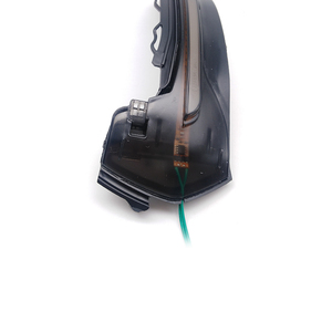 Clignotant dynamique de miroir ADT Offres Spéciales rétroviseur de voiture clair fumé de haute qualité clignotant lumière qui coule - Product Image 5