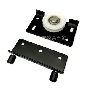 Rodillo de puerta corredera cóncavo de madera maciza de alta resistencia con rodamiento silencioso de nailon para riel de armario - Product Image 1