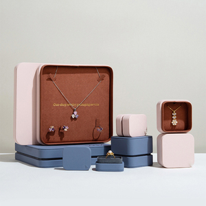 Caja de Joyería Rectangular de Cuero PU de Alta Calidad para Anillos y Pendientes, Venta al por Mayor Directa de Fábrica, Empaque de Lujo para Almacenamiento de Collares - Product Image 1