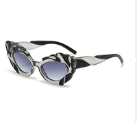 Lunettes de soleil œil-de-chat haut de gamme unisexe UV400 à monture intégrale, recommandées en Europe et en Amérique, pour la photographie de rue Xiaohongshu, échantillon en gros