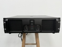 Amplificateurs de puissance professionnels 2 canaux haute puissance série TD3U 8 ohms 2*2500W avec boîtier métallique et design durable