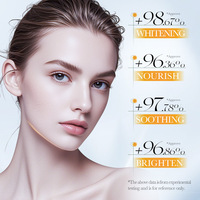 Eau faciale complexe multi-éclaircissante avec 377 Niacinamide, vitamine C, acide hyaluronique