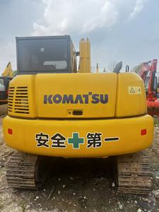Excavateurs d'occasion japonais Komatsu bétonnières PC70 <span class=keywords><strong>mini</strong></span> <span class=keywords><strong>pelle</strong></span> rétrocaveuse hydraulique sur chenilles 7 tonnes pompes à vendre - Product Image 4