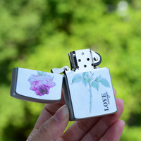 Briquet à kérosène ZORRO Z91930 classique coupe-vent Rose Love, cadeau d'affaires
