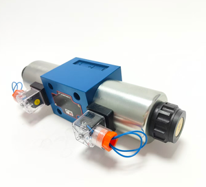 Électrovanne OEM série 4WE10, bidirectionnelle, haute pression 315 bars, débit 20 GPM, port 1/4 po - Product Image 1