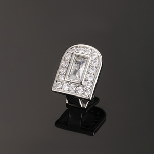 Grillz dentaire individuel en argent 925, or et argent, design géométrique, sertissage clos, accessoire dentaire pour homme, usage quotidien - Product Image 3