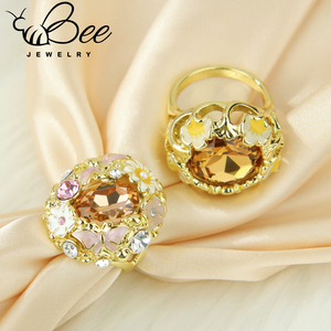 Anillos de Dedo Elegantes de Lujo Retro Coloridos Esmaltados con Cristales Grandes Chapados en Oro de 14k para Mujer - Product Image 1