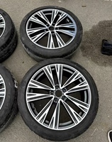 Velg Mobil Asli Dengan Ban 4K0601025CD Bekas Original 5x112 ET43 255 40 R20 Velg Roda Aluminium Cor untuk Audi A6 2023-2025