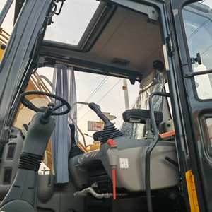 Excavatrice Offre Spéciale Liugong 913F avec ligne de marteau Machine de terrassement de pelle à chenilles hydraulique de 13 tonnes prête à expédier - Product Image 4