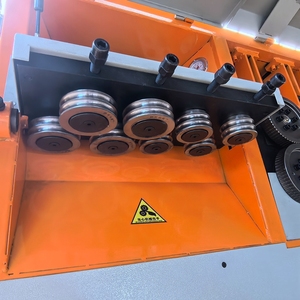 Chất lượng cao CNC thanh thép uốn thép cây uốn Máy khuấy Bender Máy Uốn tự động - Product Image 5