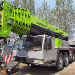Grúa sobre Camión Zoomlion ZTC2200H 220T de Segunda Mano, Elevación Confiable, Componentes Hidráulicos Originales para Trabajos de Ingeniería - Product Image 1