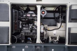 Cummins 80kVA/64kW 트레일러형 디젤 발전기에 의해 구동되는 사일런트 모바일 <span class=keywords><strong>Genset</strong></span> 재판매를위한 수냉식 시스템 - Product Image 4