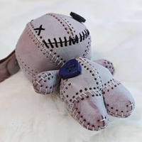 Porte-clés pendentif en cuir de vachette pleine fleur gaufré, fait main, motif dessin animé mignon, écologique, style poupée Voodoo, pour sac, vente en gros