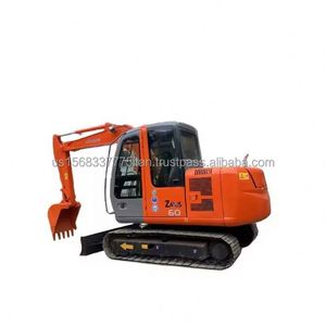 Mini-excavatrice d'occasion de haute qualité Hitachi ZX60, excavatrice de 6 tonnes, mini-excavatrice Hitachi fabriquée au JAPON - Product Image 1
