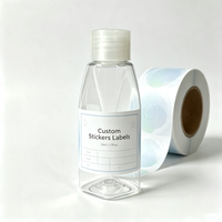 Flacon de voyage triangulaire en PET de 50 ml avec bouchon à vis en PP, bouchon intérieur en silicone et étiquette adhésive – Solution complète pour échantillons cosmétiques