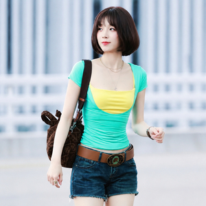 ชุดเซ็ตสองชิ้นสไตล์ไอดอลเกาหลี สีเขียวมิ้นท์ เสื้อสายเดี่ยวและเสื้อยืดแบบซ้อนสี สำหรับผู้หญิง - Product Image 2