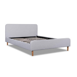 Base de lits d'hôtel rembourrés populaires avec <span class=keywords><strong>pieds</strong></span> métalliques 140x200, 160x200cm, lits souples populaires à vendre - Product Image 1