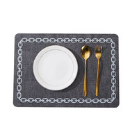 Vente en gros de napperons en cuir PU résistants à la chaleur avec logo personnalisé, napperon lavable antidérapant, napperons pour dîner