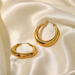 25 Thoughtful Gifts for Young Girlfriend Under $30