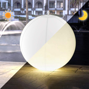 <span class=keywords><strong>Ballon</strong></span> d'<span class=keywords><strong>eau</strong></span> en PVC Offre Spéciale avec lumières LED télécommande lumineuse <span class=keywords><strong>ballon</strong></span> de plage gonflable été jouets de natation en plein air - Product Image 4