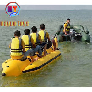 HUAYUE Divertissement en plein air <span class=keywords><strong>Ventre</strong></span> pour adultes Sports <span class=keywords><strong>de</strong></span> mer Jeu gonflable Banane Double <span class=keywords><strong>baleine</strong></span> d'eau Requin Banane Bateau à vendre - Product Image 1