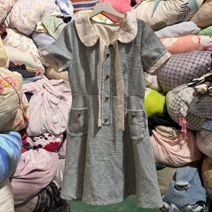 Lot de Vestes et Robes en Tweed d'Occasion pour Femme – Styles Mixtes, Décontractées, Vintage, Assorties, Courtes – Vêtements Usagés en Gros - Product Image 1