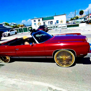 Rines de Aluminio Lowrider de 22/26 Pulgadas, Acabado Dorado Cromado Brillante, con Logotipo Personalizado, Nuevos Rines Forjados de Alto Rendimiento - Product Image 1