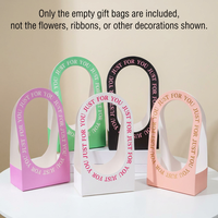 Boîtes de transport de fleurs de luxe imprimées sur mesure, sacs à fleurs en papier imperméable avec poignée pour bouquets, vente en gros