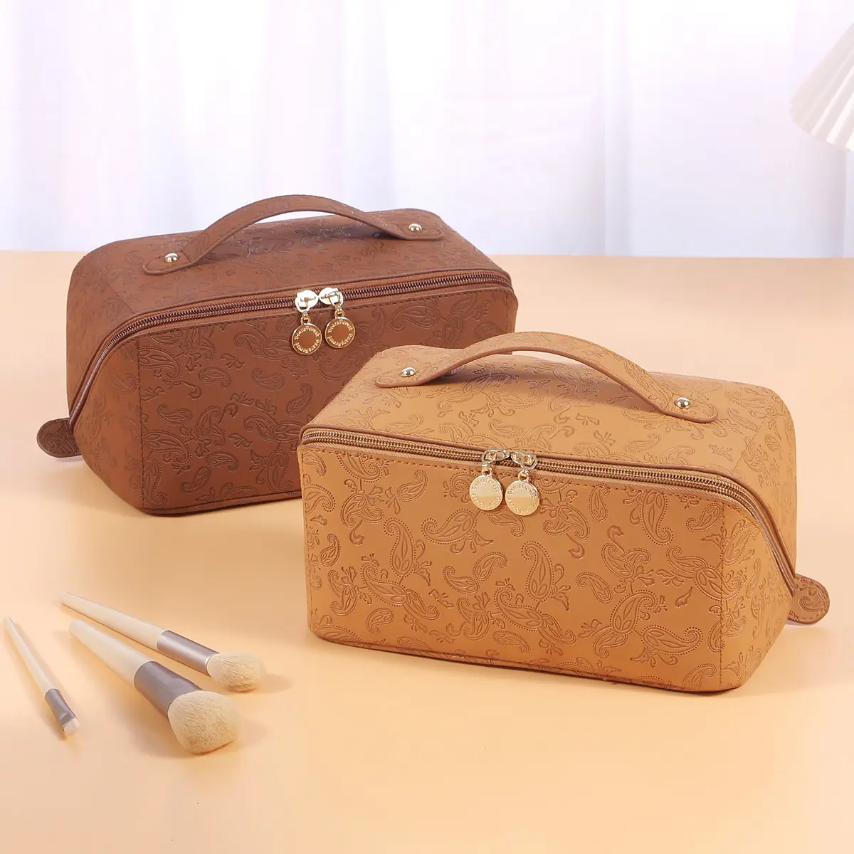 Women Large Capacity Custom Embossed Pattern Portable Cosmetic Storage Bag High Quality Ladies PU leather Travel Toiletry Bag