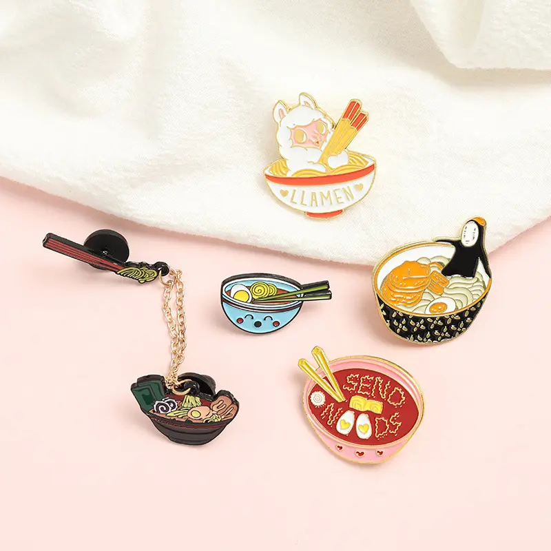 Japanese Enamel Ramen Brooches with Chain Pin for Clothes Custom Badge Creative Food for Friends Badges Lapel Pin Brooch