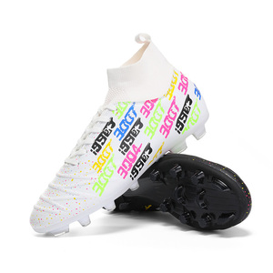 Scarpe da <span class=keywords><strong>calcio</strong></span> da uomo all'aperto FG/TF scarpe da <span class=keywords><strong>calcio</strong></span> Futsal professionali Unisex per allenamento in erba di alta qualità Sport ultraleggero antiscivolo - Product Image 1
