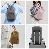 Mochila clásica Lote pequeño LOGO personalizado Bolsa de regalo de tela de nailon impermeable Se puede imprimir con nombre y patrón de color