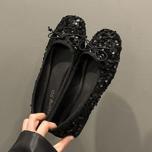 2025 printemps été Style coréen femmes mariée ballerines chaussures de mariage pour mariée sans lacet bout fermé tendance de la mode - Product Image 5
