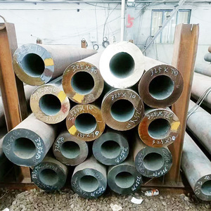 Tuyaux en acier sans soudure 4520 en acier au carbone 16Mn à paroi épaisse pour la construction de pipelines d'eau, de gaz et d'huile - Product Image 3