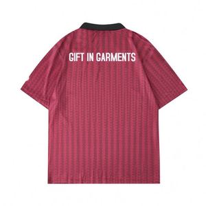 เสื้อฟุตบอลสไตล์เรโทรอเมริกันฟุตบอล พิมพ์ลายตามสั่ง ระบายอากาศได้ดี คอวี แขนสั้น สวมใส่ได้ทั้งในและนอกสนาม - Product Image 3