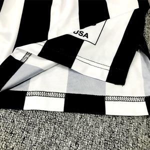 Camiseta de árbitro de fútbol de fábrica de Vietnam, sublimación personalizada, Diseño a rayas, logotipo de impresión, camisetas de árbitro de fútbol - Product Image 4