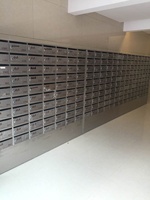 Boîte aux lettres murale en acier inoxydable étanche pour usage résidentiel avec livraison de colis et services postaux