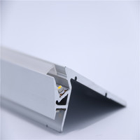 Éclairage LED sous forme de bande originales, en aluminium Extrusion d'angle, luminaire mural, idéal pour des escaliers ou un placard