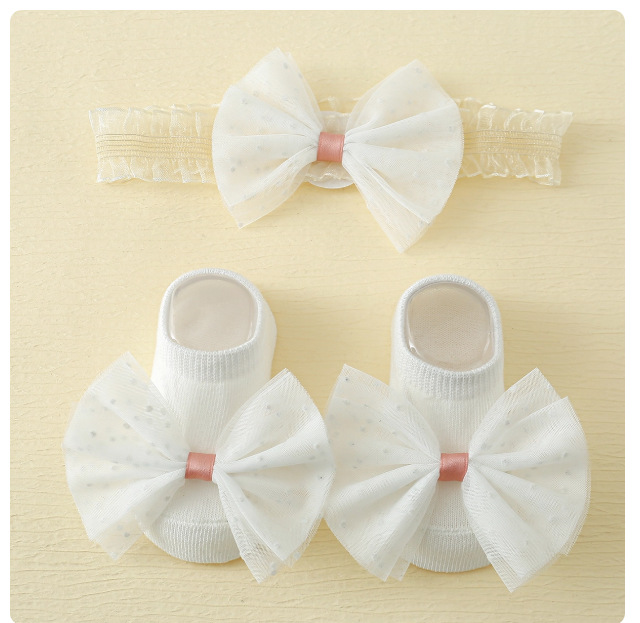 White velvet dot bow indian hat white small socks