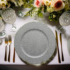 Elegante juego de platos de cargador con adornos dorados y plateados, platos de cena de plástico de inspiración Vintage para bodas en casa, nuevas decoraciones para restaurantes - Product Image 4