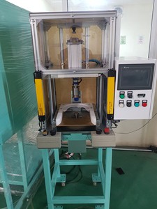 เครื่องพันขดลวด CNC แบบหน้าจอสัมผัส อุปกรณ์พันมอเตอร์สำหรับใส่สล็อตสเตเตอร์มอเตอร์ไร้แปรงถ่าน - Product Image 2