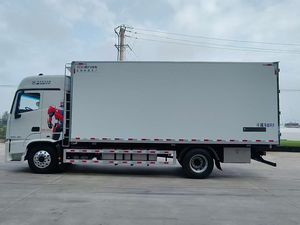 <span class=keywords><strong>Camion</strong></span> frigorifique Foton Auman 4X2 de 350 CV avec une capacité de 40 m³ pour le transport de nourriture, de viande et de légumes, maintien au frais - Product Image 6