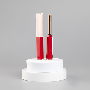 Conteneurs de <span class=keywords><strong>rouge</strong></span> à lèvres de luxe OMI emballage de <span class=keywords><strong>rouge</strong></span> à lèvres à double paroi épaisseur de couleur <span class=keywords><strong>rouge</strong></span> à pointe de baguette en métal - Product Image 2